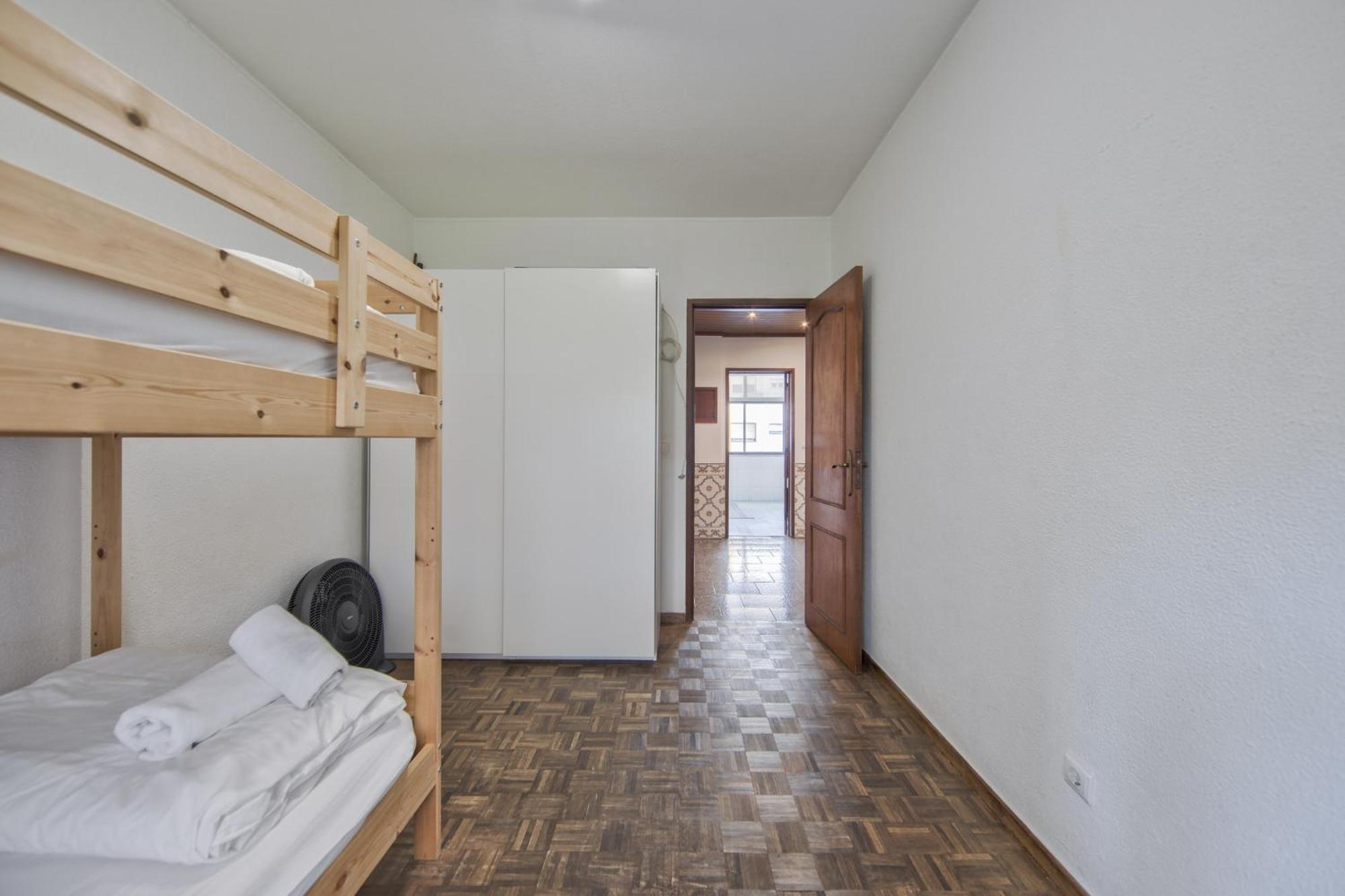 Pontinha Typical By Homing Apartamento *