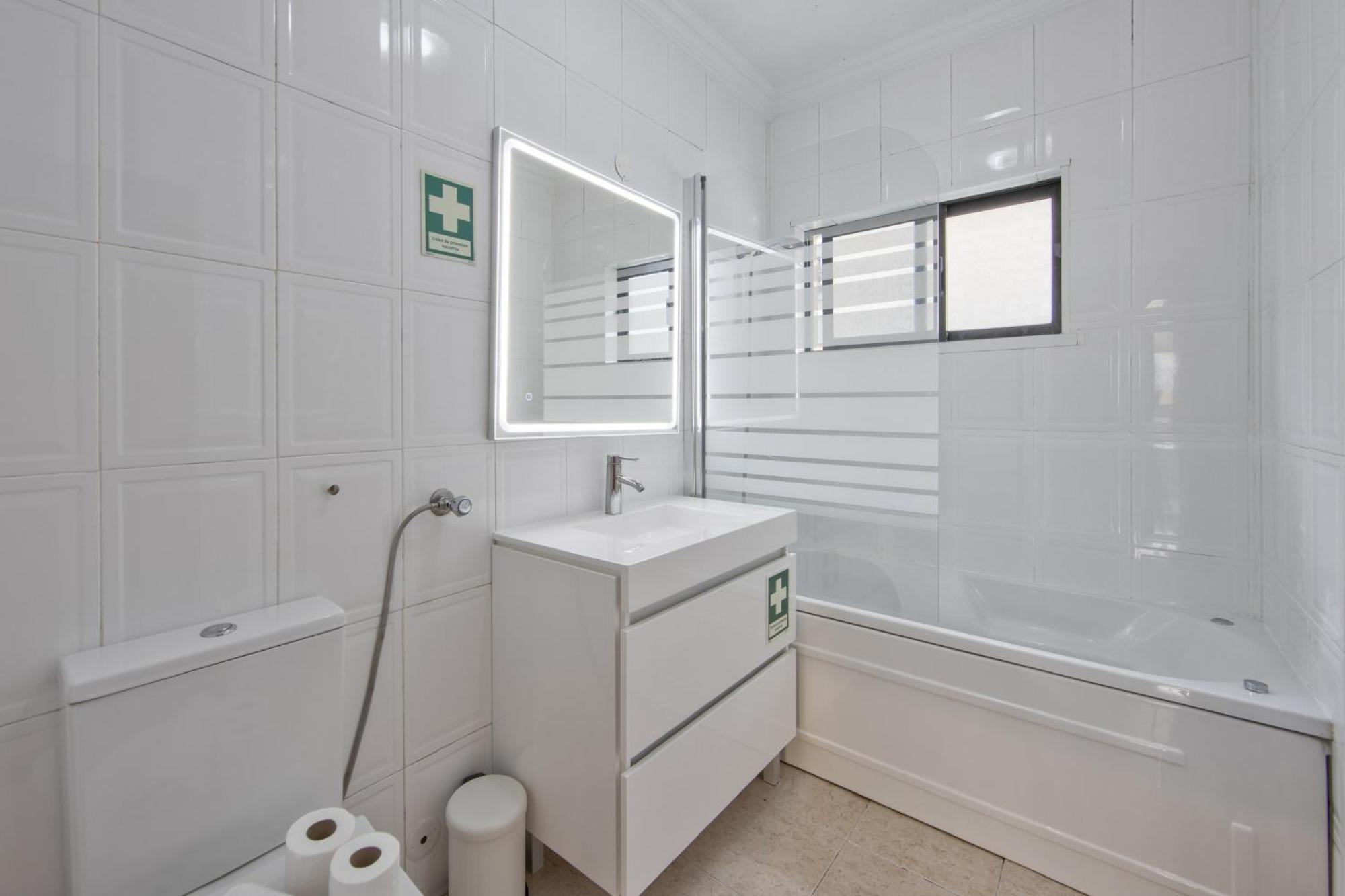 Pontinha Typical By Homing Apartamento *